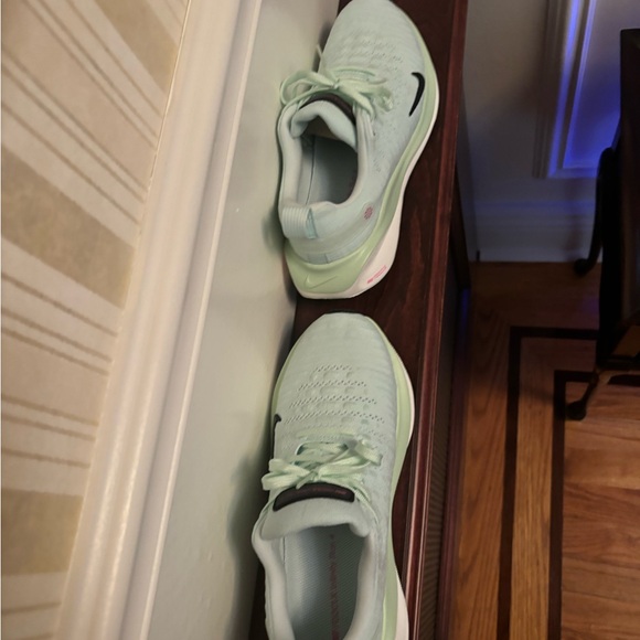 Nike NWT InfinityRN 4 air 7.5 Vapor Green - Picture 12 of 14